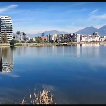Apartmán Luxury Lake View Apartment Private Jacuzzi Tirana