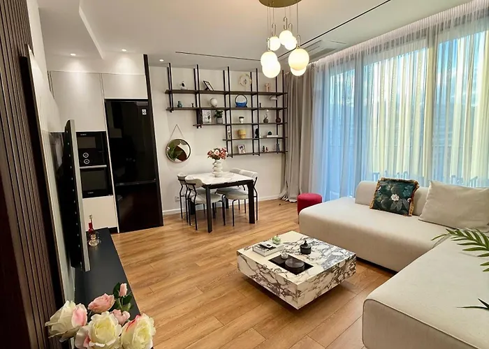 Luxury Lake View Apartment Private Jacuzzi * Tirana