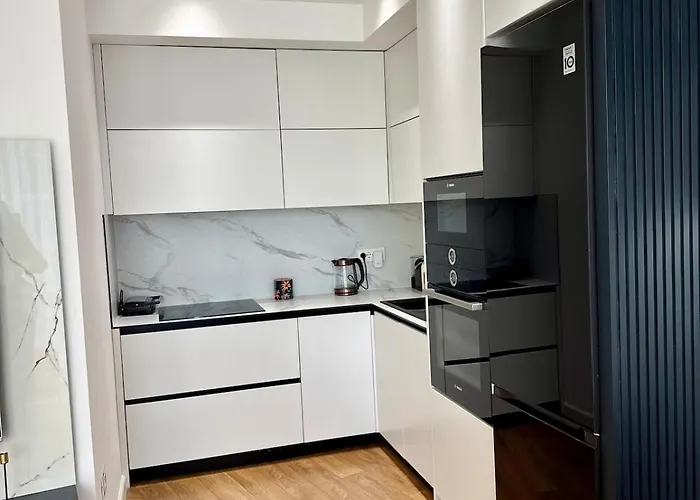 Apartmán Luxury Lake View Apartment Private Jacuzzi *